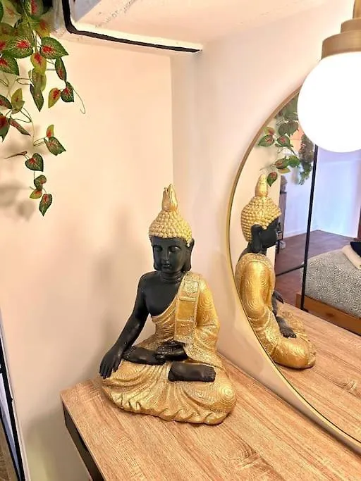 Jungle Love Room Avec Jaccuzi Au Coeur De Nice France